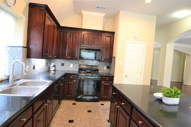 Building Photo - 1514 Coyote Hills Ln