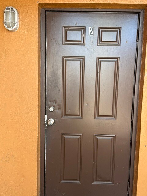 Building Photo - 3907