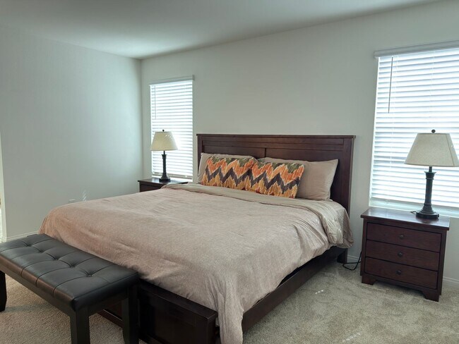 Building Photo - Fully Furnished Home in Inspirada