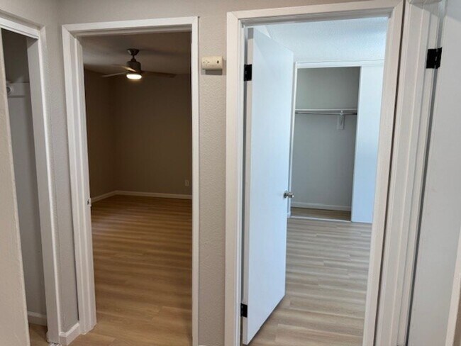 Building Photo - BEAUTIFUL NEWLY REMODELED 2 BEDROOM/1 BATH...