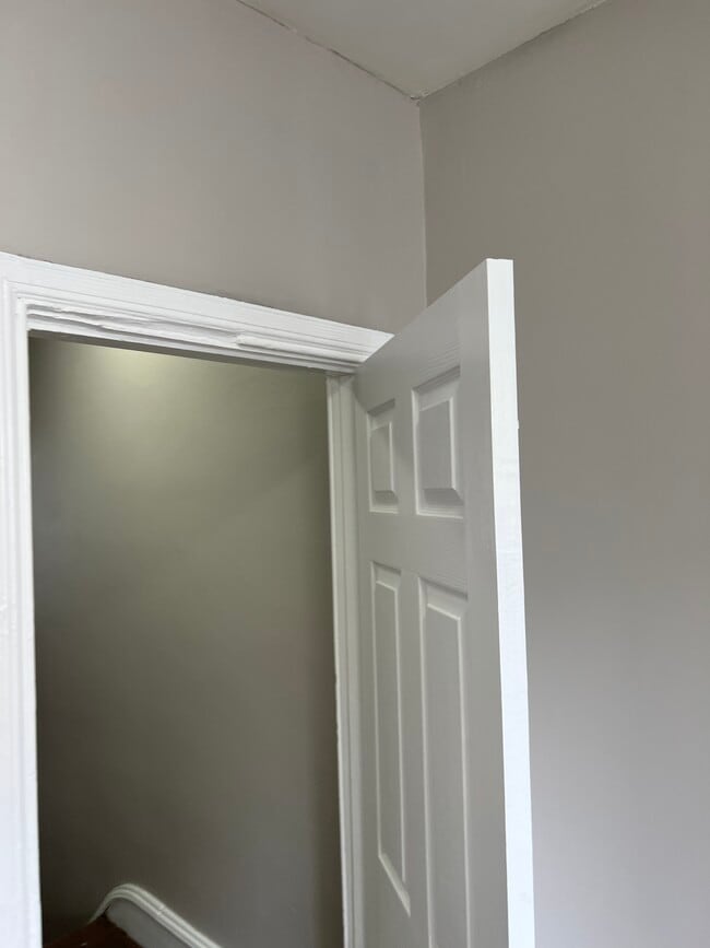 Building Photo - 2361 N Cleveland St