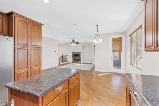 Building Photo - 11837 Luna Del Mar Ln