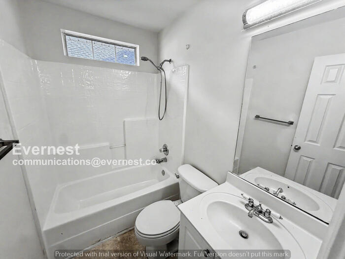 Building Photo - 212 St John Dr