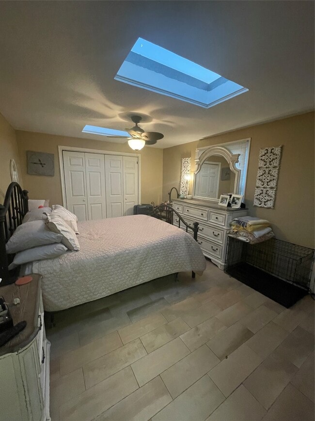 Building Photo - 119 Albacore Ave