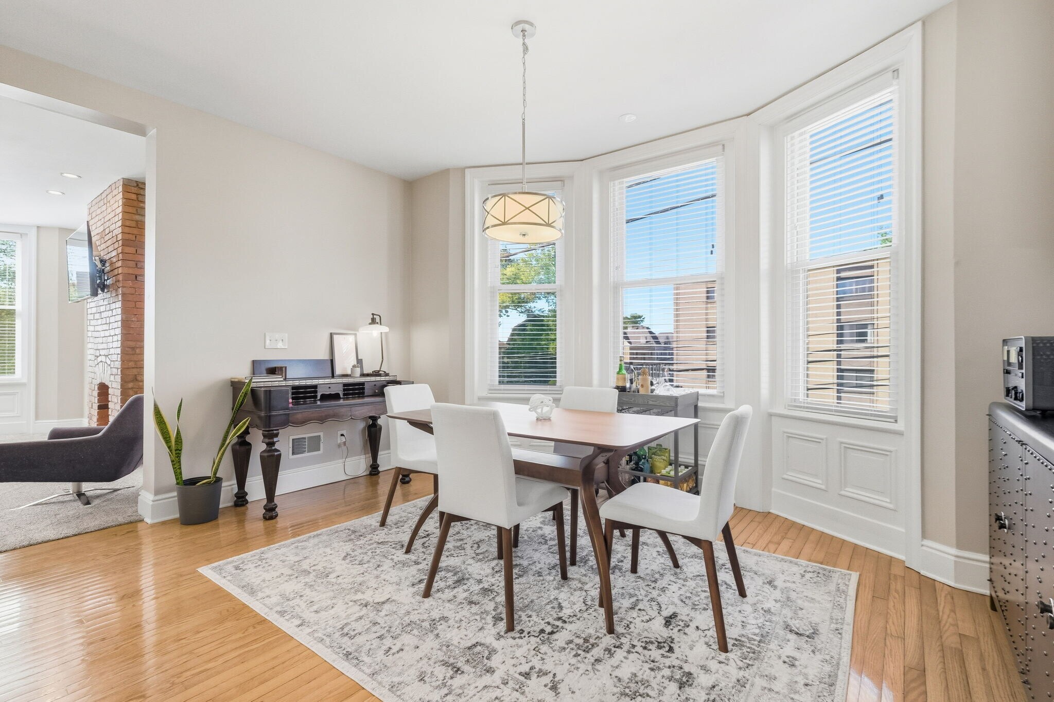 Building Photo - 480 Orchard Ave