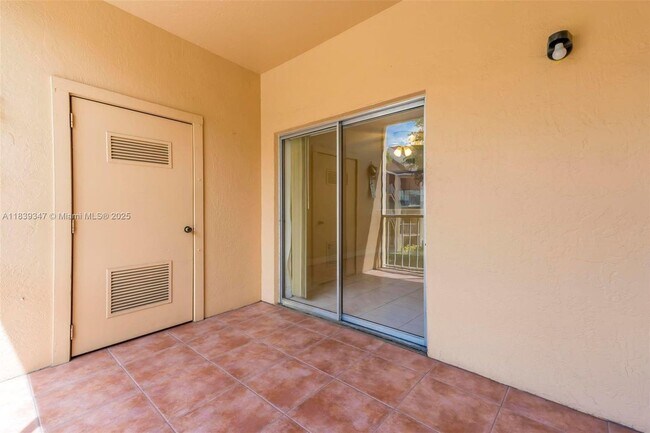 Building Photo - 15290 SW 106th Ln