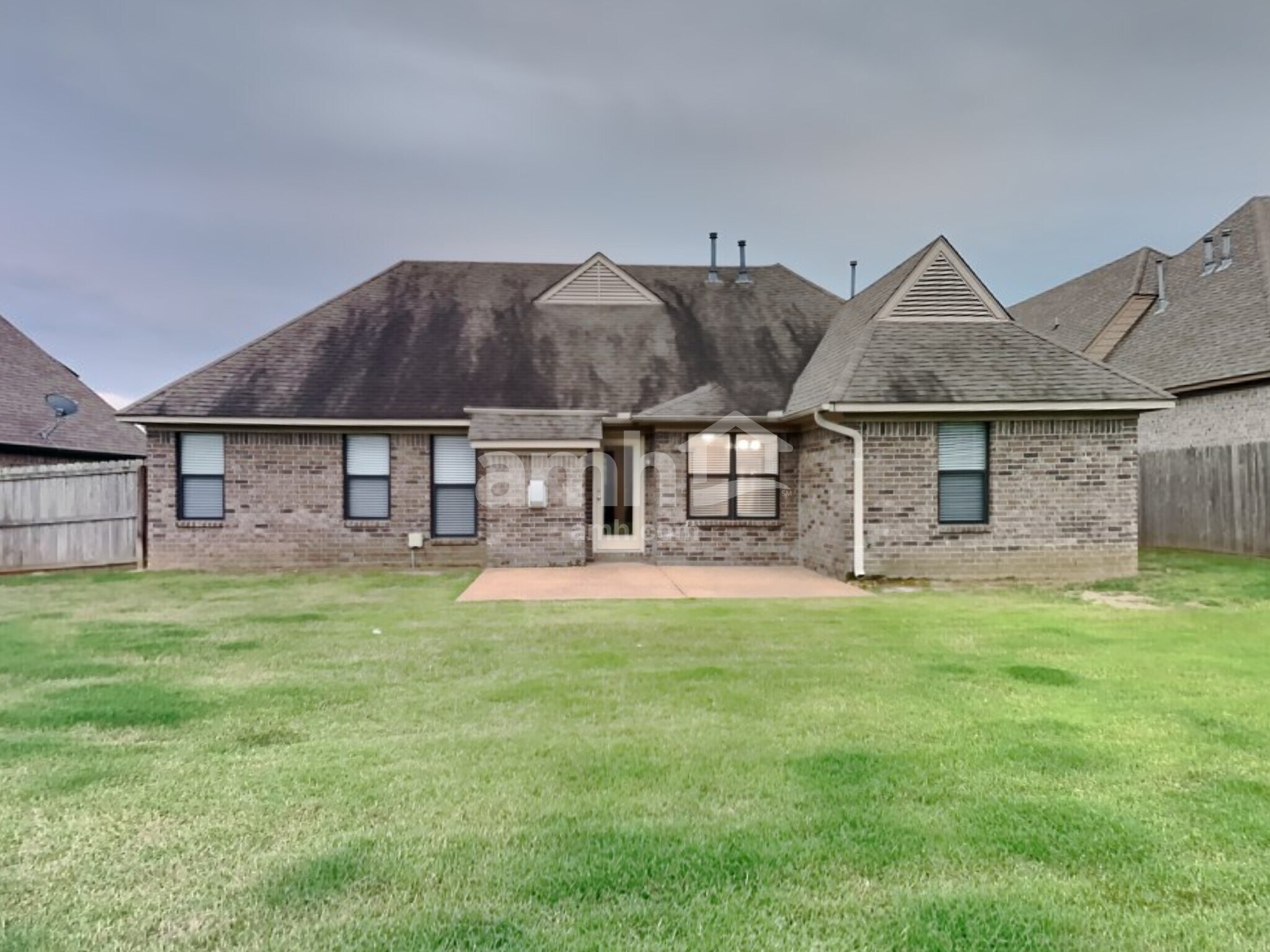 Building Photo - 7708 Romero Dr