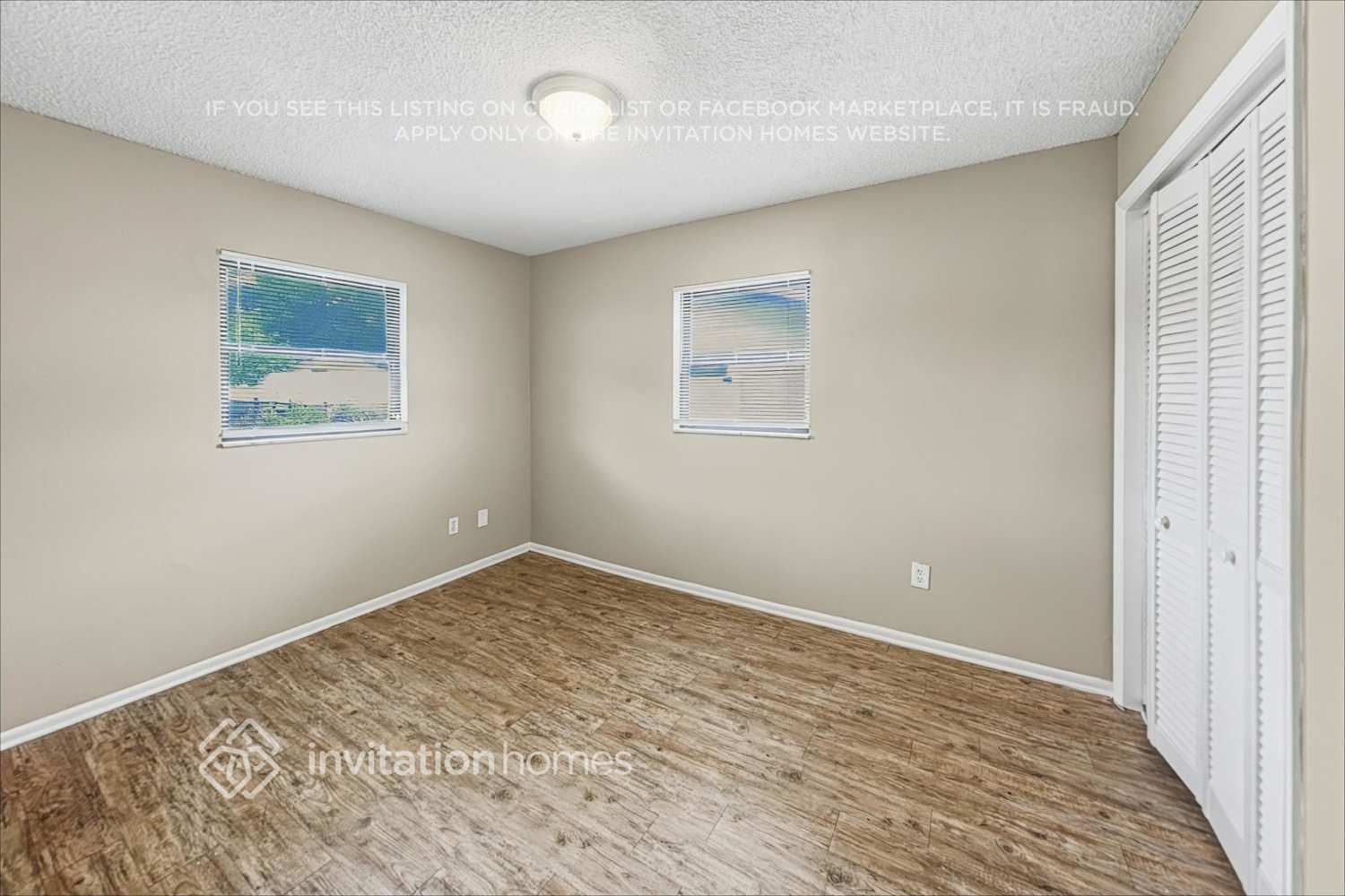 Building Photo - 10948 Tangora St