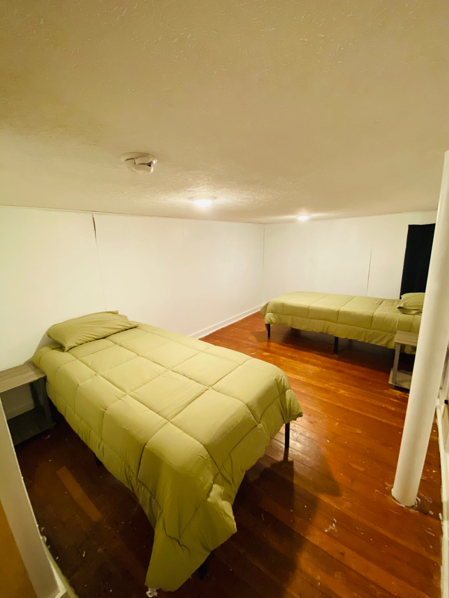 Building Photo - 224 Garfield Ave