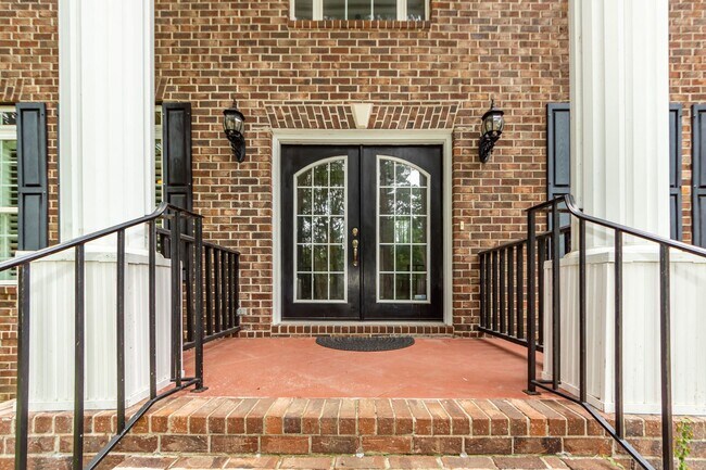 Building Photo - Stunning Executive Home for Rent in Brickfall Estates at Dunes West
