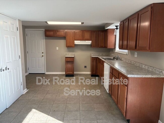 Building Photo - 7742 Harshmanville Rd