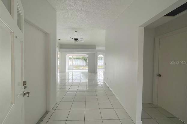Building Photo - 10033 Cedar Dune Dr