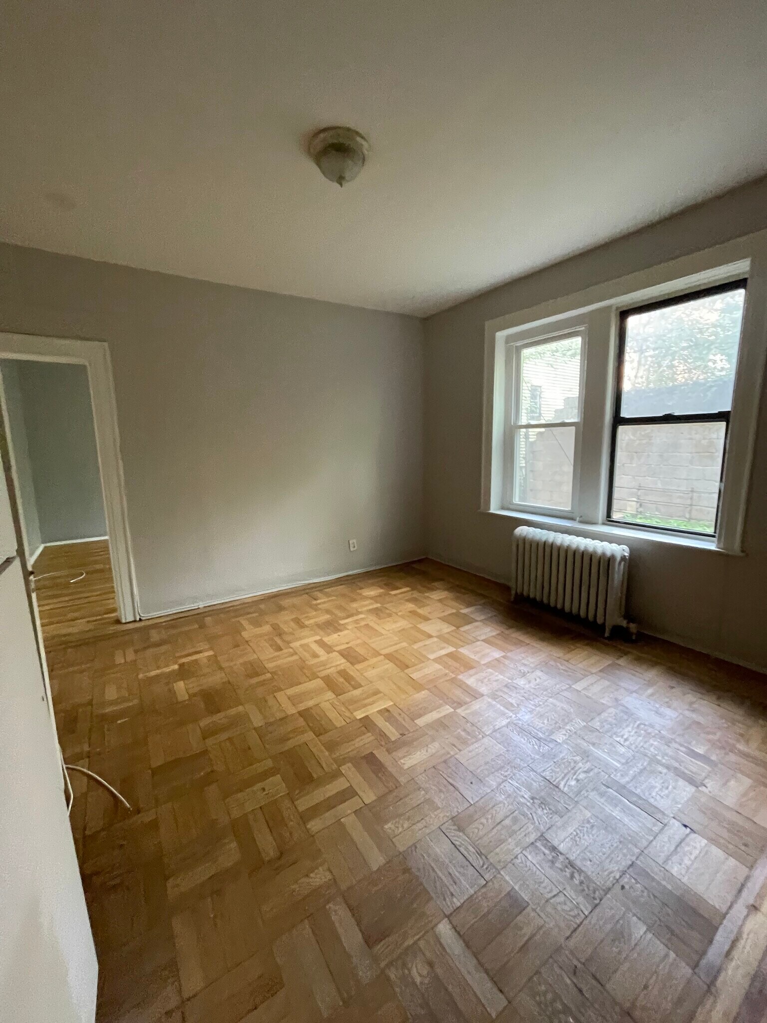 233 Weequahic Ave #3 - 232 Weequahic Ave