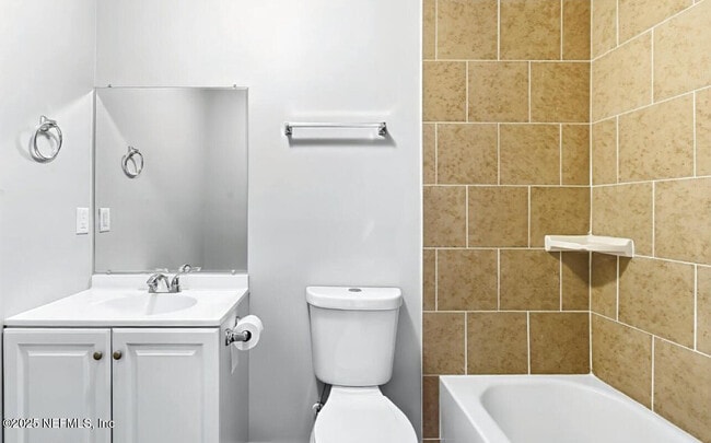 Building Photo - 1428 Barnett St