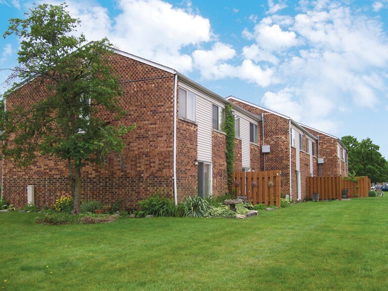 Franklin Manor Apartments 1475 Stimmel Rd Columbus OH 43223