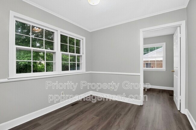 Building Photo - 3916 Piney Grove Rd
