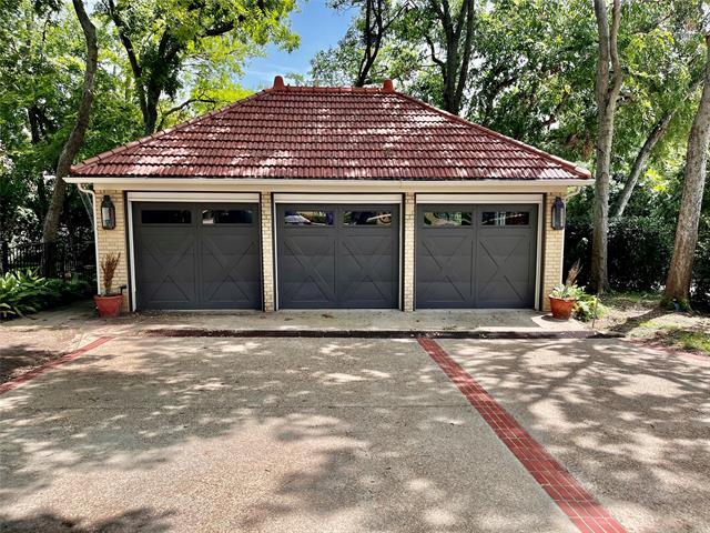 Building Photo - 1707 Rio Vista Dr