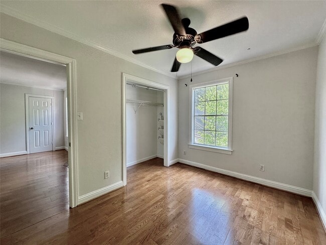 Building Photo - 114 Munford St