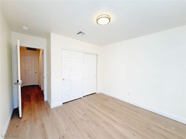 Building Photo - 161 Swale Ln