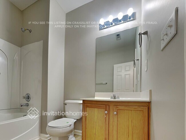 Building Photo - 3917 Cutler Donahoe Way