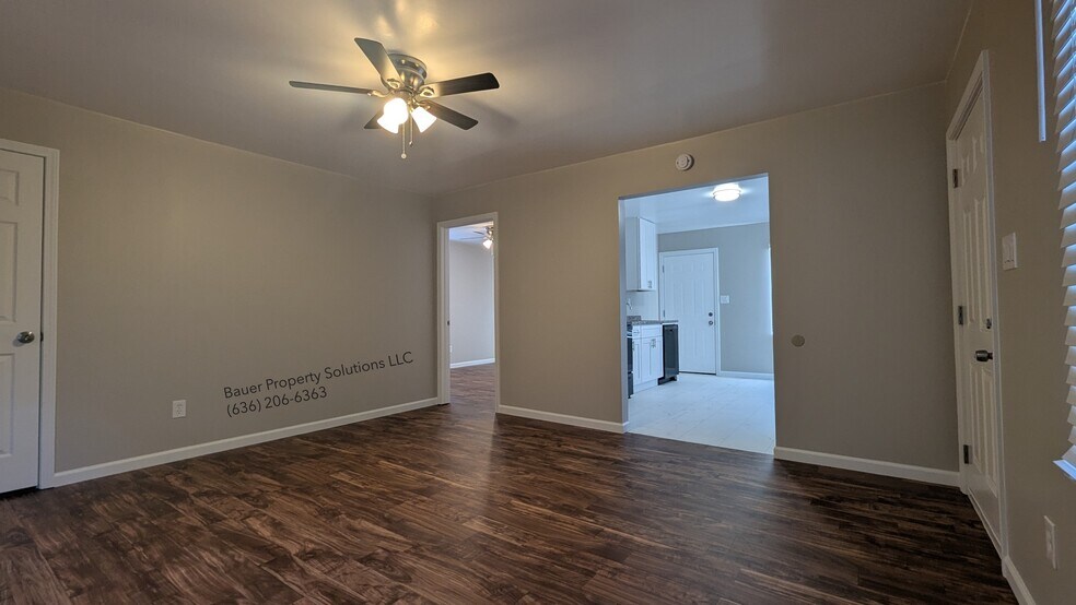 Building Photo - 510 Cherry Ln