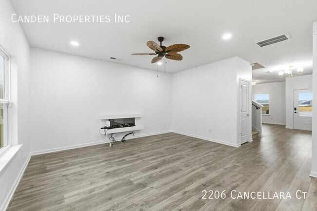 Building Photo - 2206 Cancellara Ct
