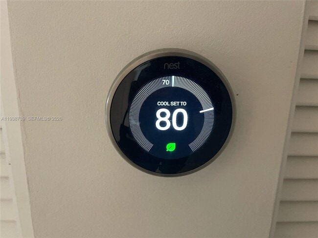 Building Photo - 7661 NW 107th Ave