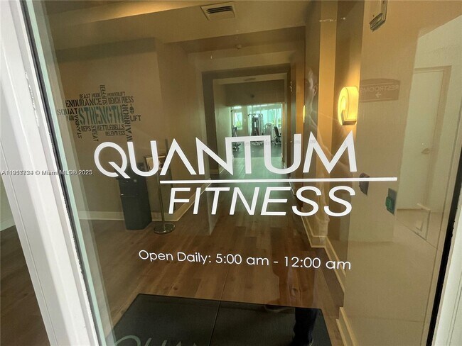 Building Photo - 1900 N Bayshore Dr