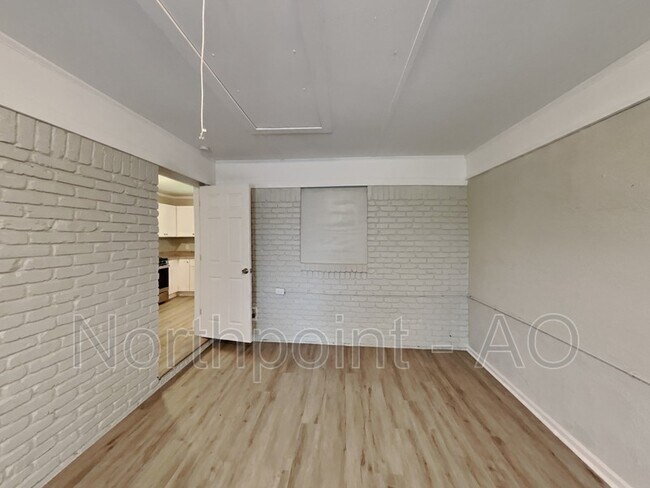 Building Photo - 164 Valley Hill Rd