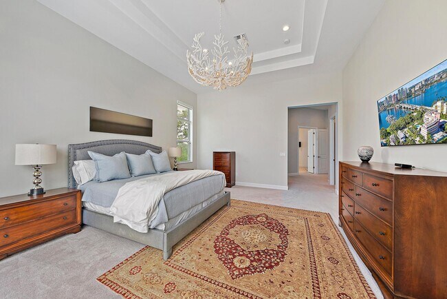 Building Photo - 8270 SE Pennock Trail