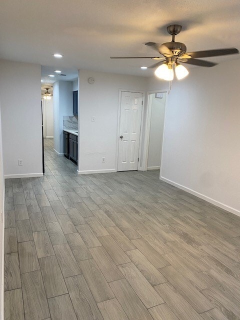 Building Photo - 12728 Shannon Hills Dr