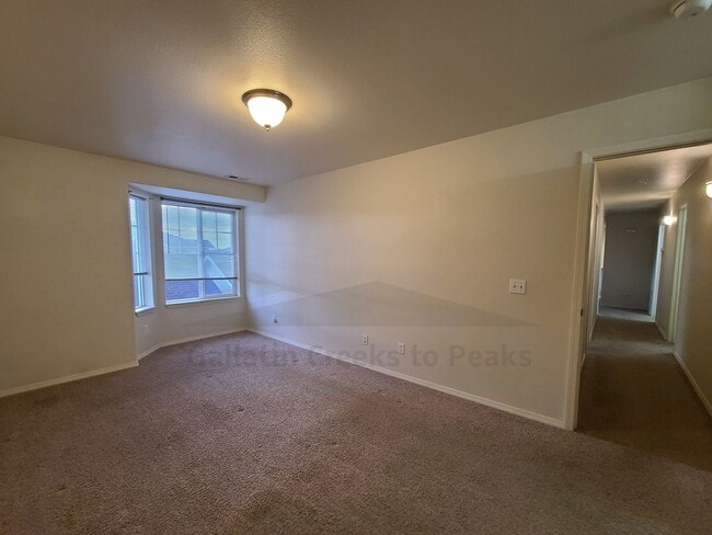 Building Photo - 1098 Longbow Ln