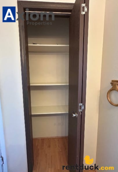 Building Photo - 1160 Freeman-A