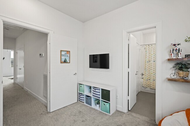 Building Photo - 1739 Eado Point Ln