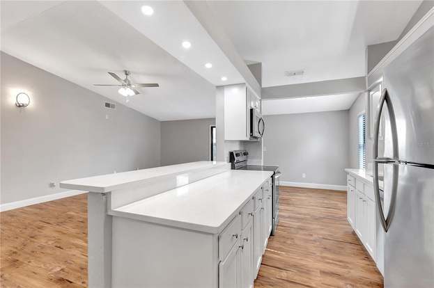Building Photo - 12217 Hidden Brook Dr
