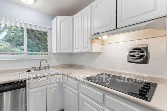 Building Photo - 1470 Whirlaway Dr