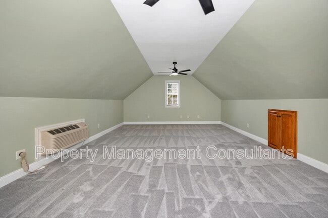 Building Photo - 108 Blackwood Dr NW