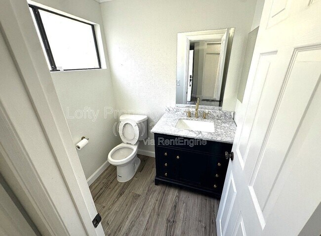 Building Photo - 4629 Villas Ct