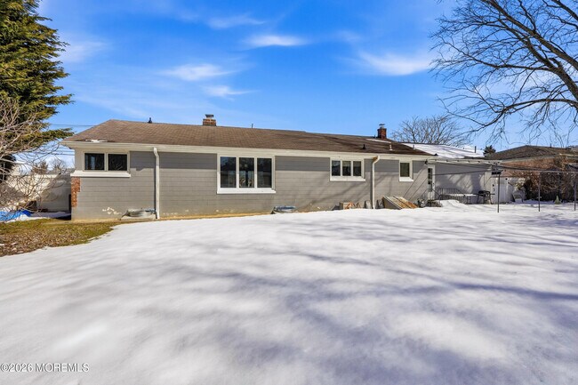 Building Photo - 294 Brighton Ave