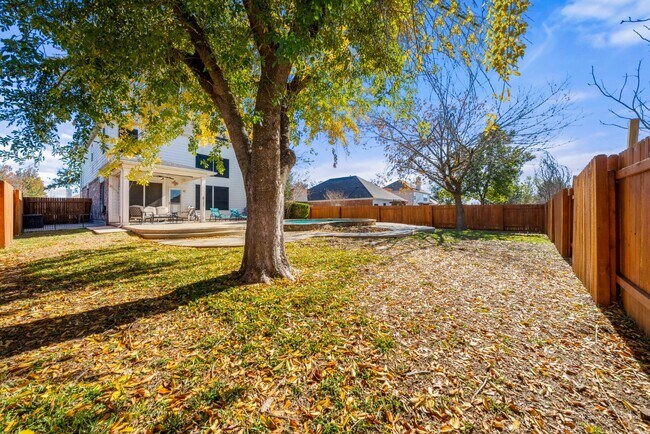 Building Photo - Amazing Pool. stunning 5bed, 3bath, 3Car G...