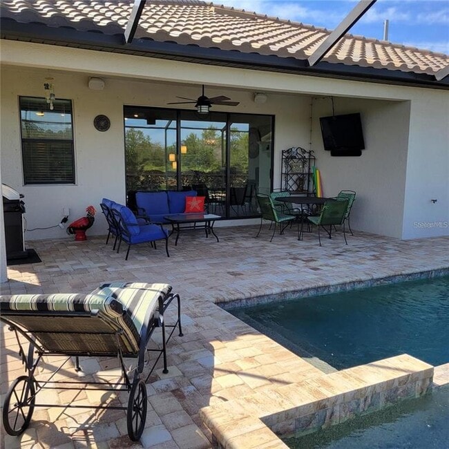 Building Photo - 17335 Blue Rdg Pl