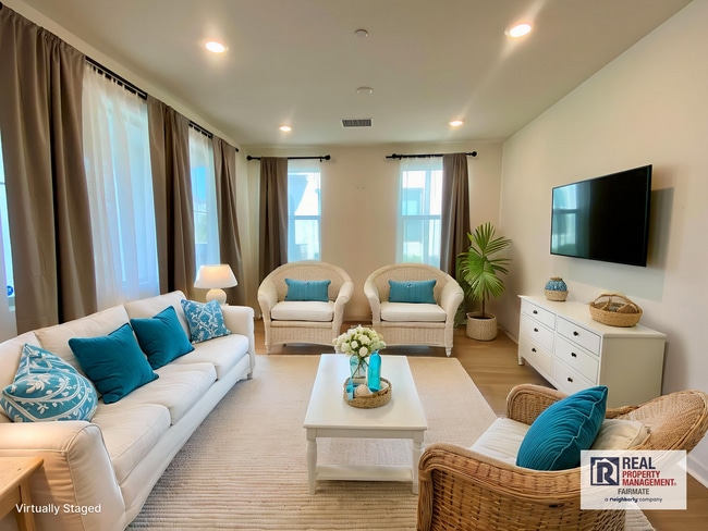 Building Photo - Modern 3-Bed, 3-Bath Home with Garage & Re...