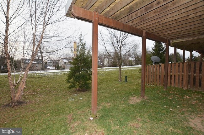 Building Photo - 43088 Shadow Terrace