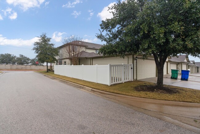 Building Photo - Incredible 3-Bedroom Home in Cedar Park To...