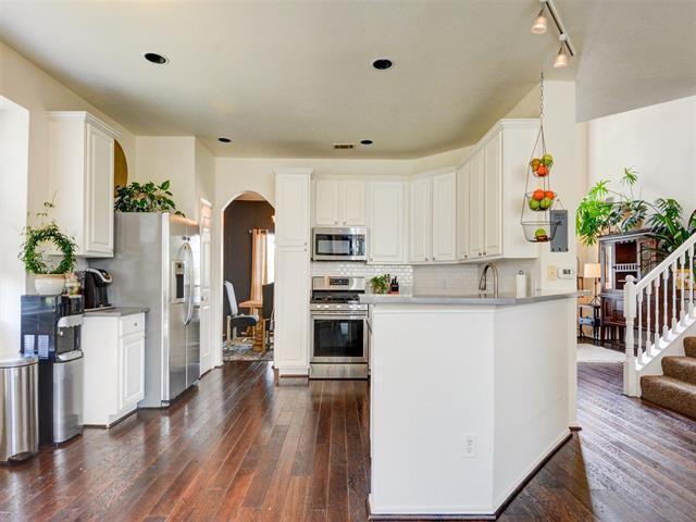 Building Photo - 4019 Bryson Dr