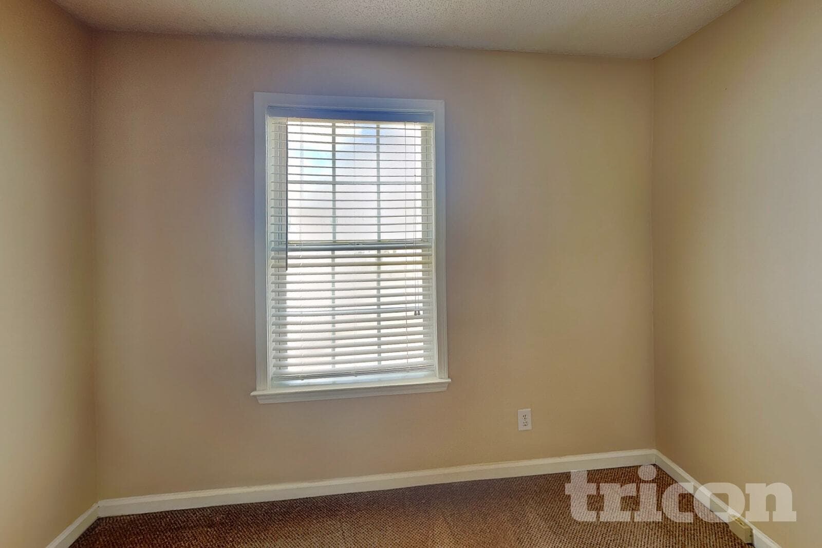 Building Photo - 3702 Heyford Ct