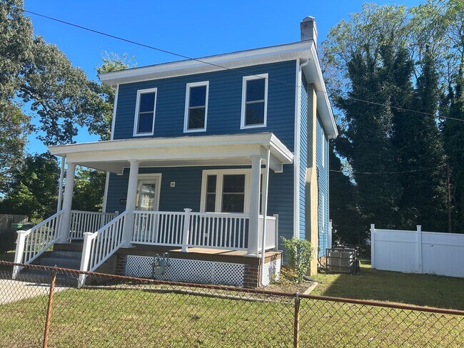 Building Photo - 3621 Enslow Ave