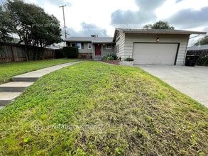 Building Photo - 10256 Octavia Way