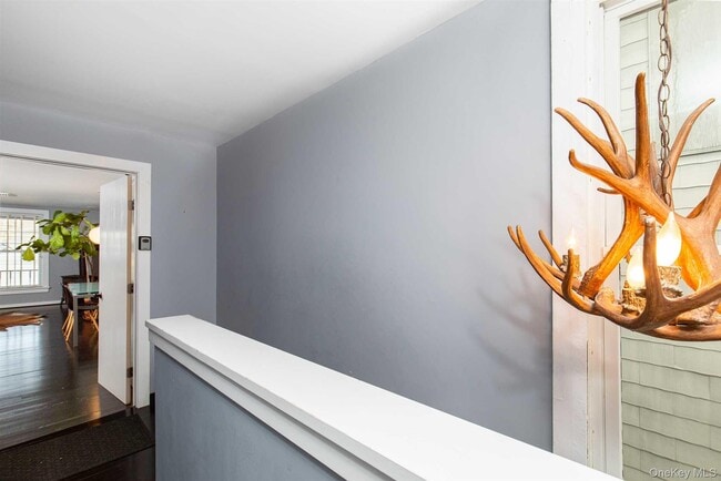 Building Photo - 44 Main St