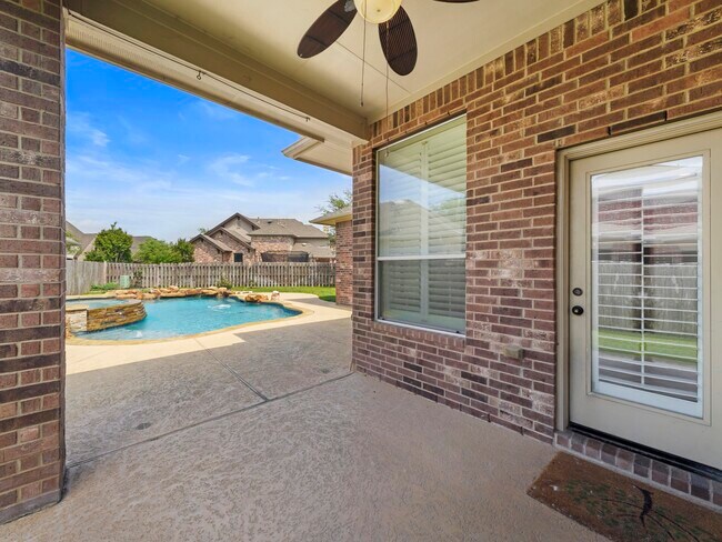 Building Photo - 5430 Tyler Park Ln